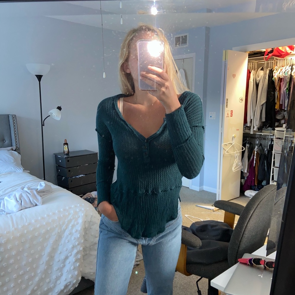 URBAN OUTFITTERS teal sweater